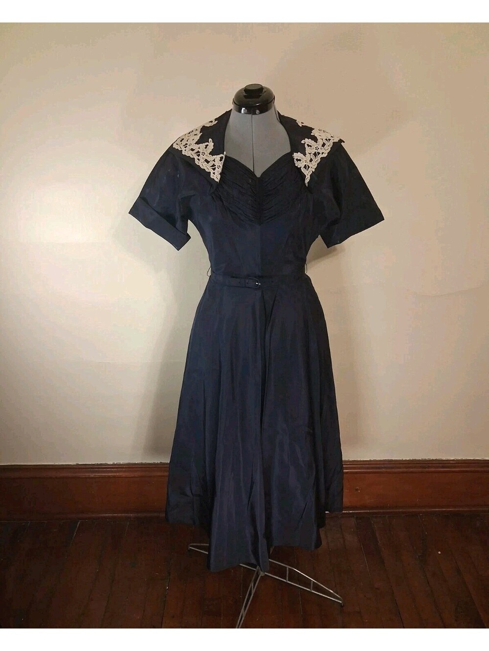 Vintage 1940s 50s Polly Brief Dress, Vintage Mcm New Look Lace Tea Length Sz S